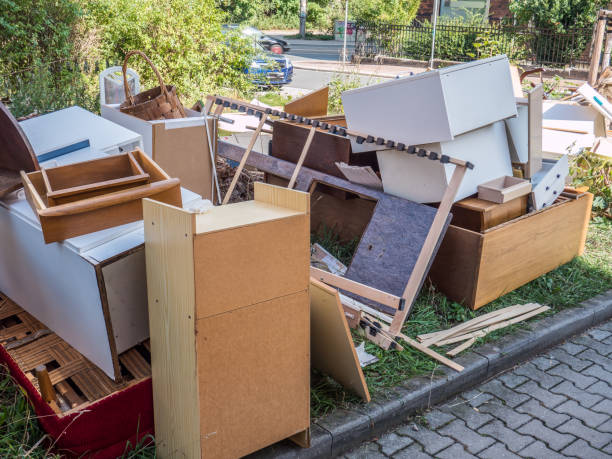 Best Attic Cleanout Services  in O, MI